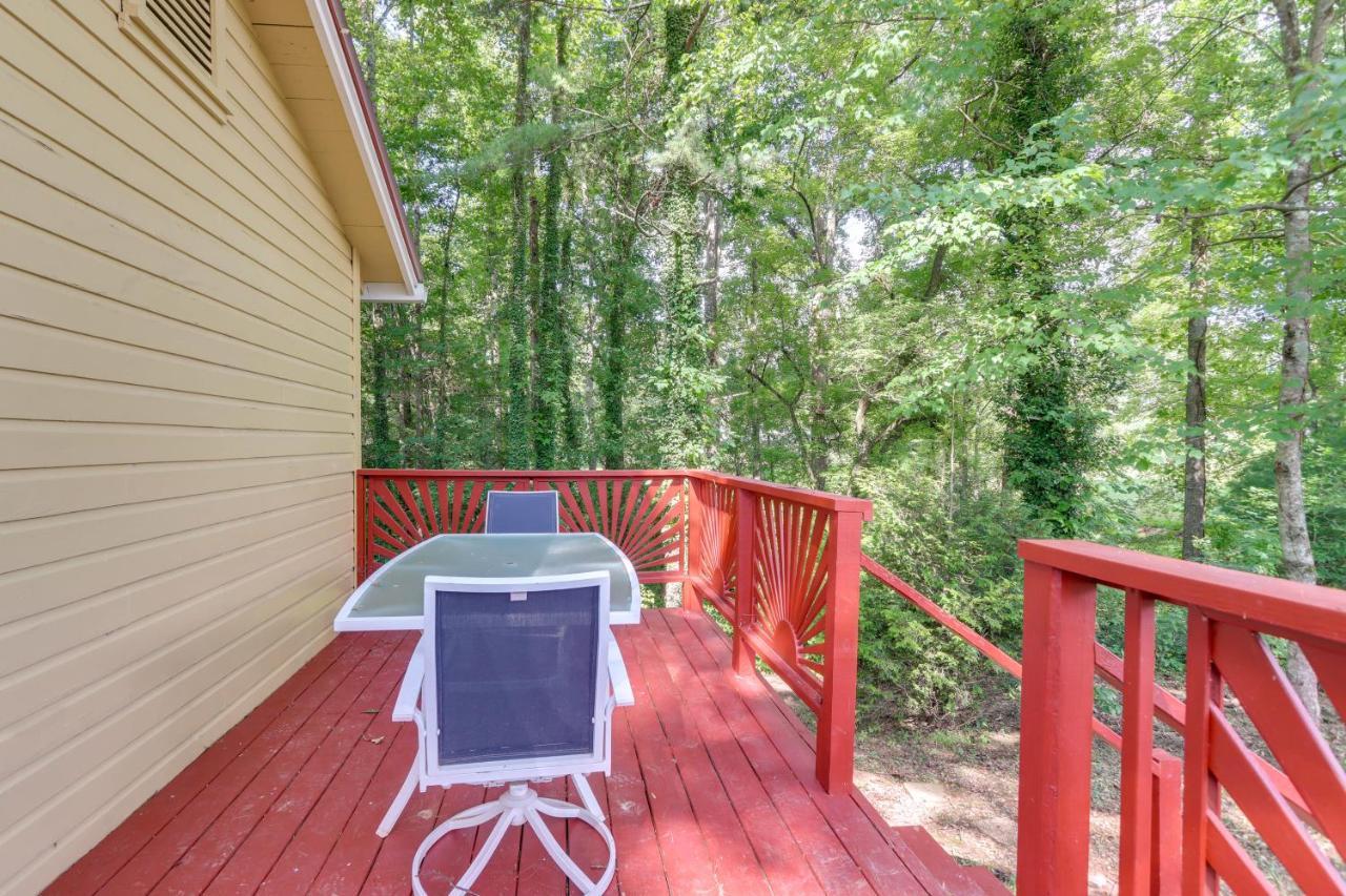 Cozy Blairsville Studio With Deck 15 Yards To Lake! Εξωτερικό φωτογραφία